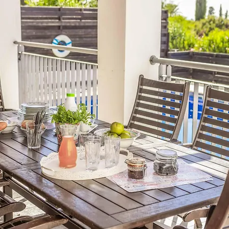 Coral Olympus Apollo *