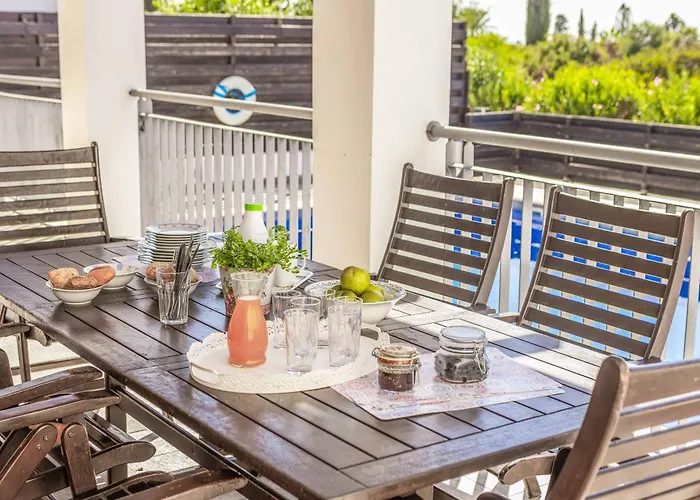 Coral Olympus Apollo *