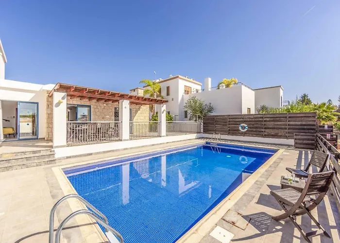 Villa Coral Olympus Apollo