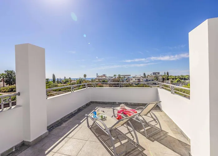 Coral Olympus Apollo Villa